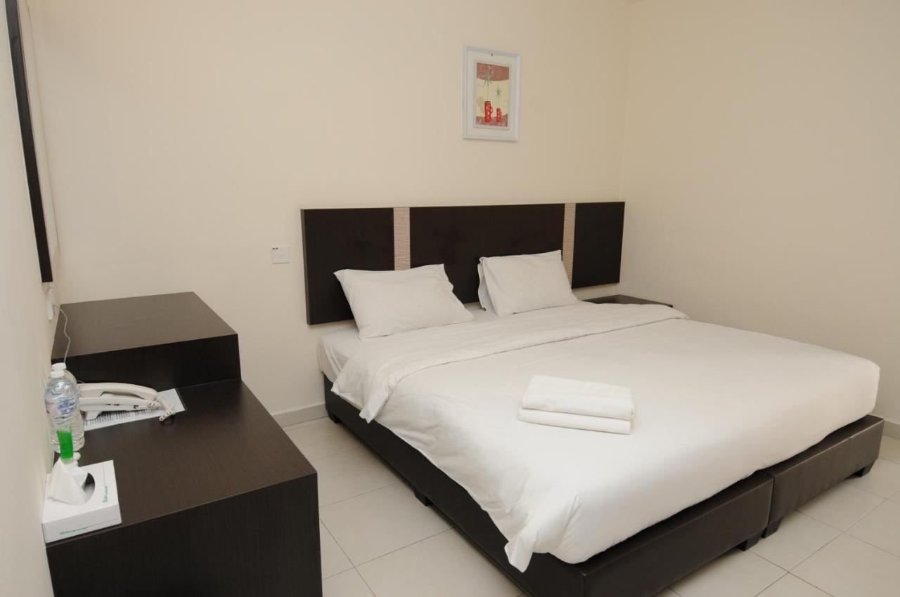 ND Hotel Melaka Bagian luar foto